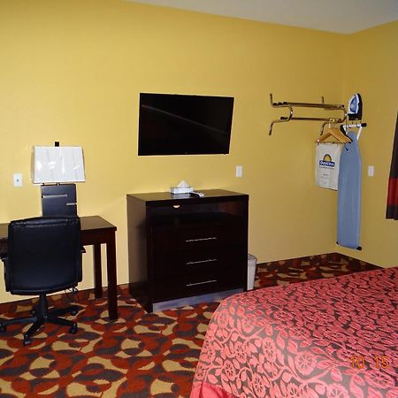 Days Inn & Suites By Wyndham El Dorado Phòng bức ảnh