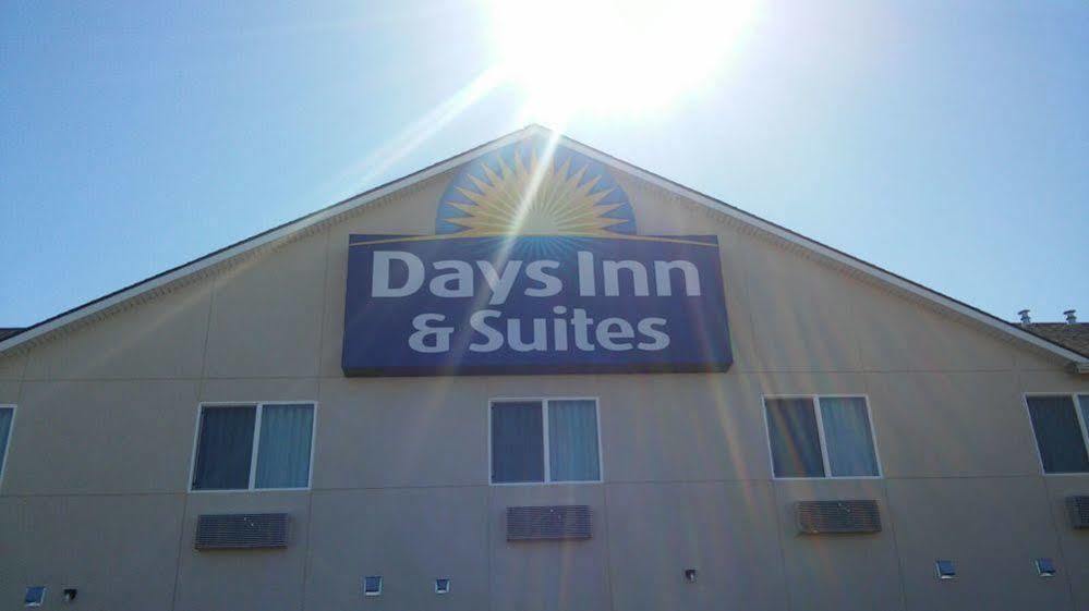 Days Inn & Suites By Wyndham El Dorado Ngoại thất bức ảnh