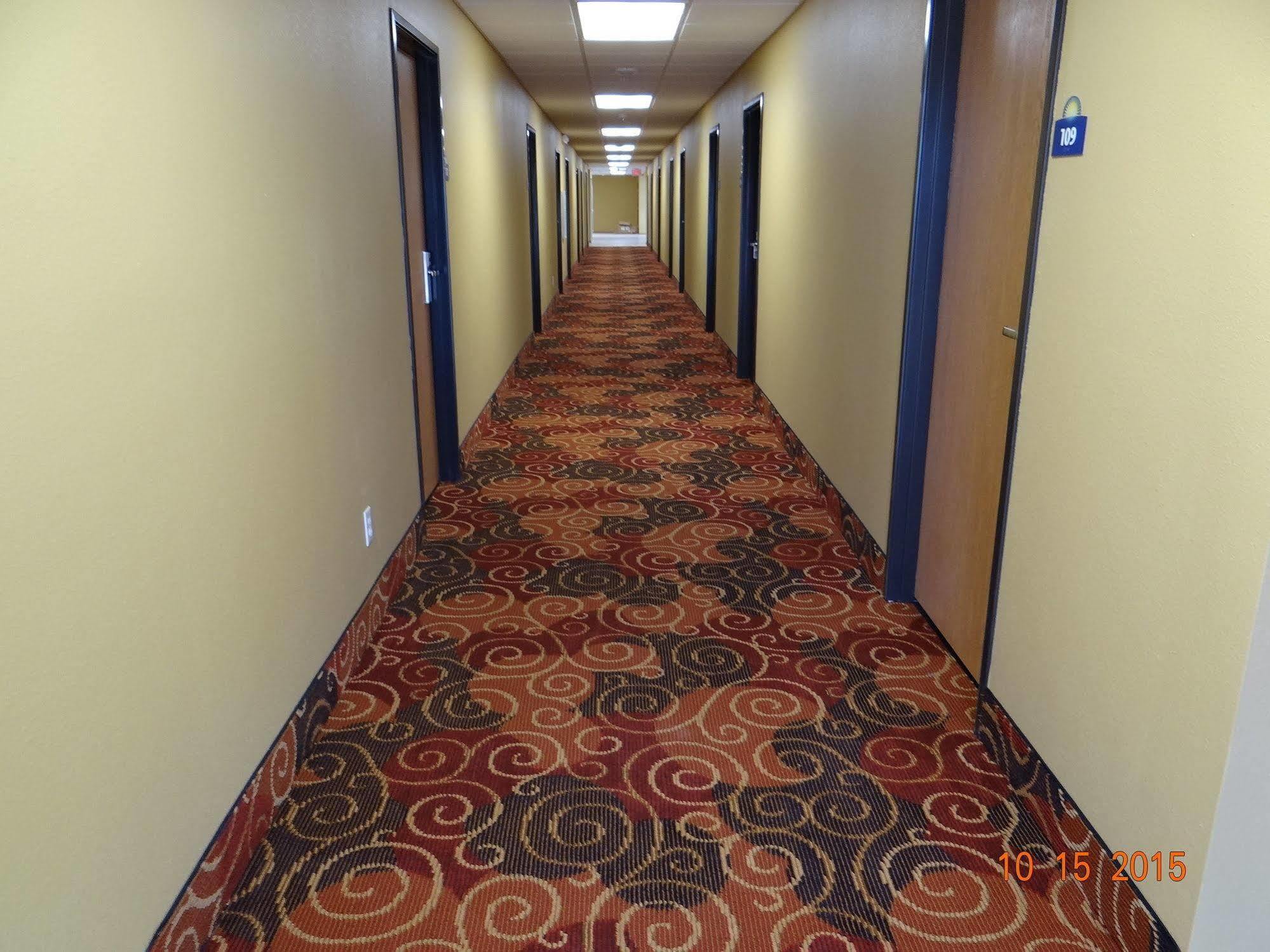 Days Inn & Suites By Wyndham El Dorado Ngoại thất bức ảnh